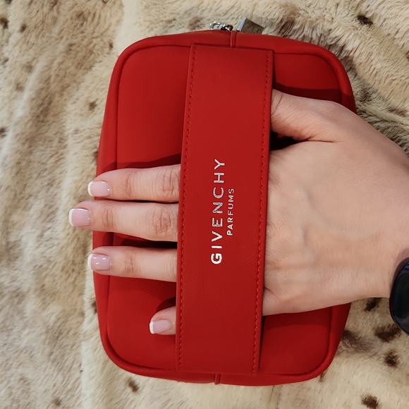 Givenchy Pouch - Picture 8 of 8